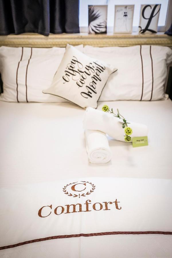 קוולון Tsim Sha Tsui Hotel מראה חיצוני תמונה